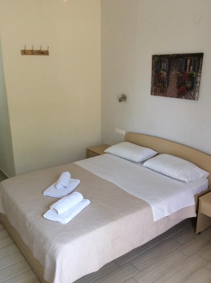 Elena Rooms Plakias Exterior foto